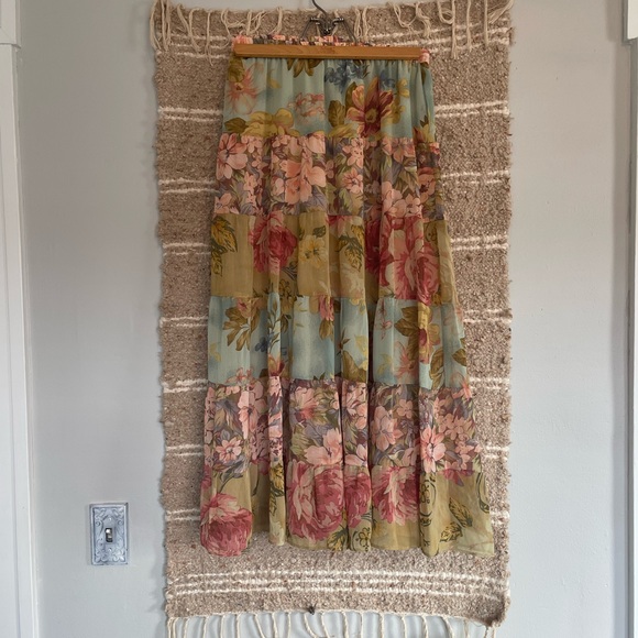 Coldwater Creek Floral Printed Maxi Boho Skirt - Picture 4 of 6